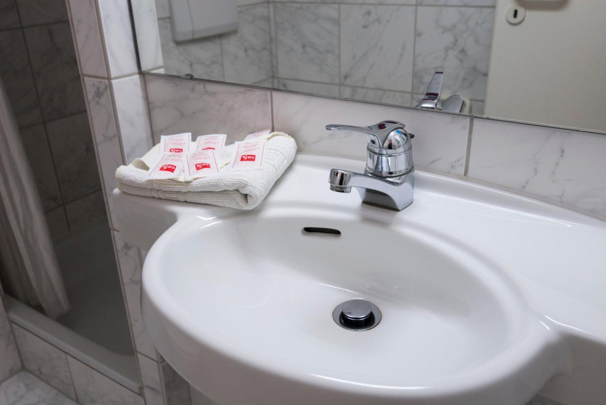 Hotel Excelsior Kassel Værelse billede